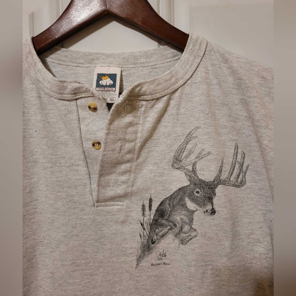 Tshirt with deer, size XL